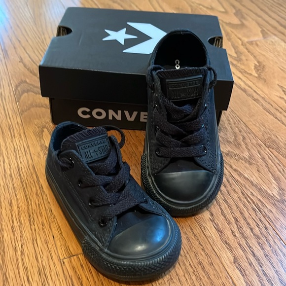 KIDS CONVERSE ALL STAR SNEAKERS BLACK SIZE US4 - Picture 3 of 9